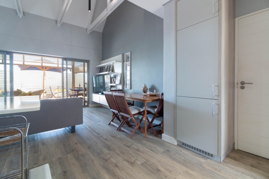 2 Bedroom Property for Sale in Plattekloof Western Cape